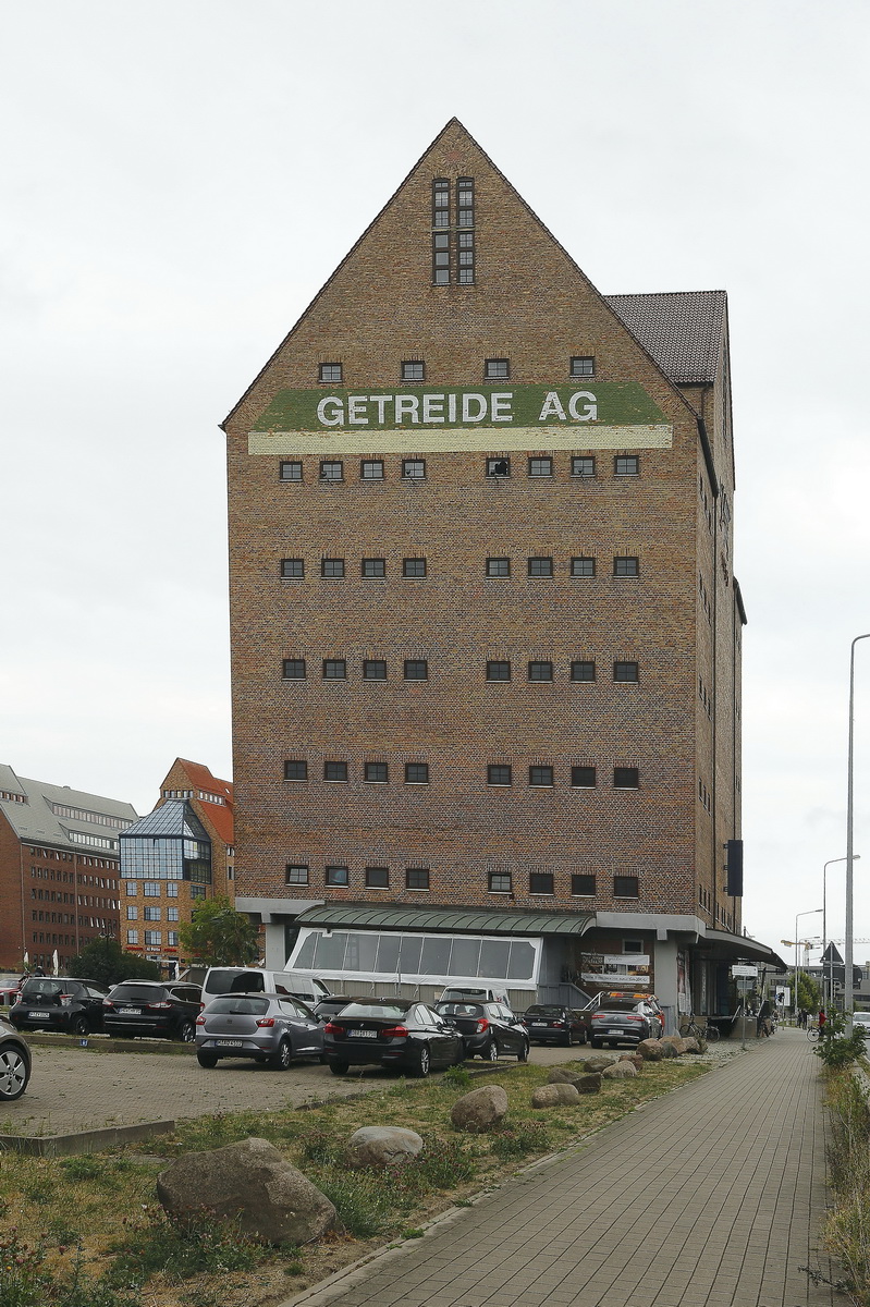 Der Speicher von Rostock am Stadthafen an der Unterwarnow am 27. August 2018.