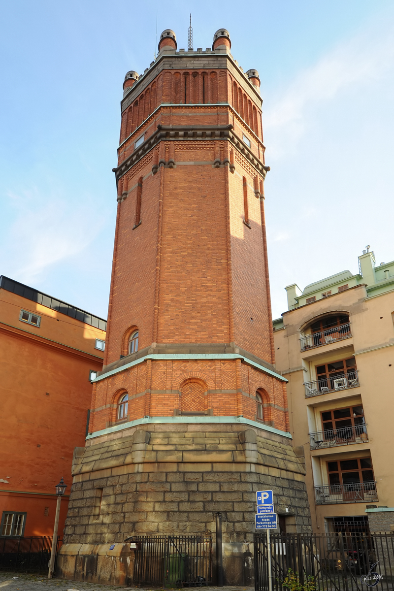 Der Wasserturm Mosebacke befindet sich im Stockholmer Stadtteil Sdermalm. (Oktober 2011)