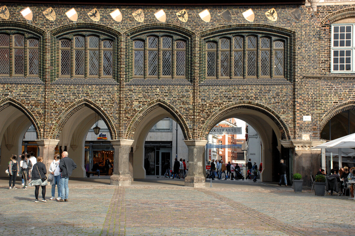 Detailaufnahme des Lbecker Rathaus an der Nord- und Ostseite des Marktes. Aufnahme: 20. August 2021.