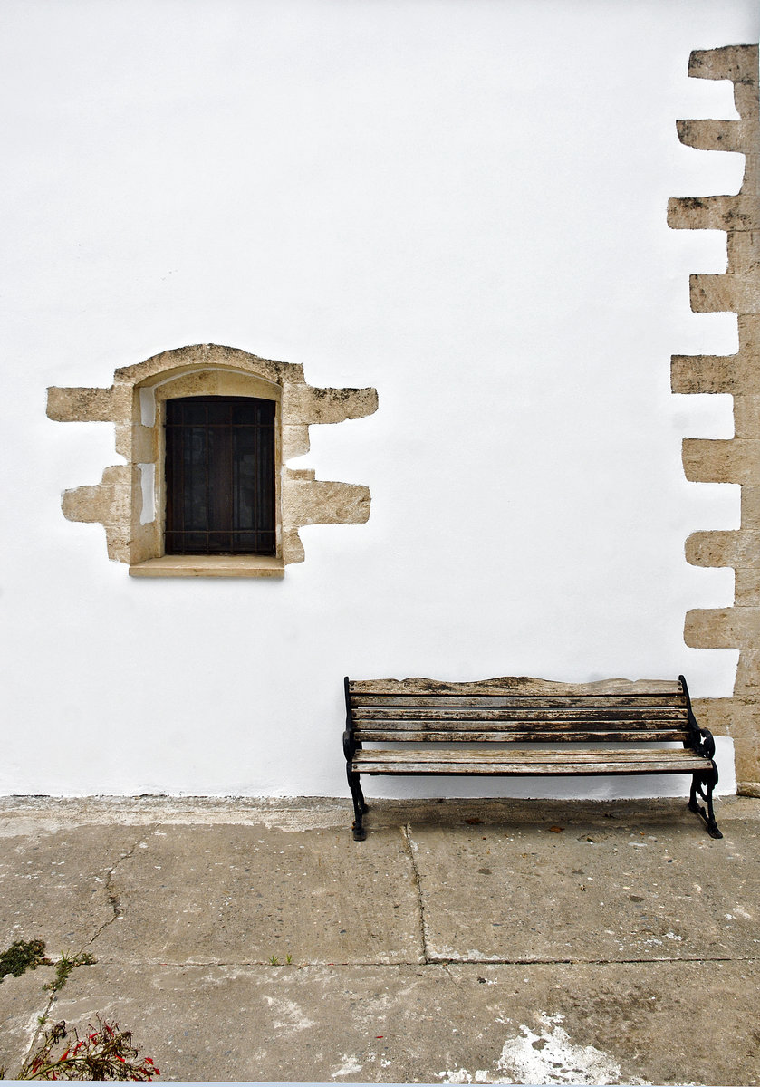 Detailaufnahme der Kapelle an Villa Platanias auf Kreta. Aufnahme: 23. Oktober 2016.