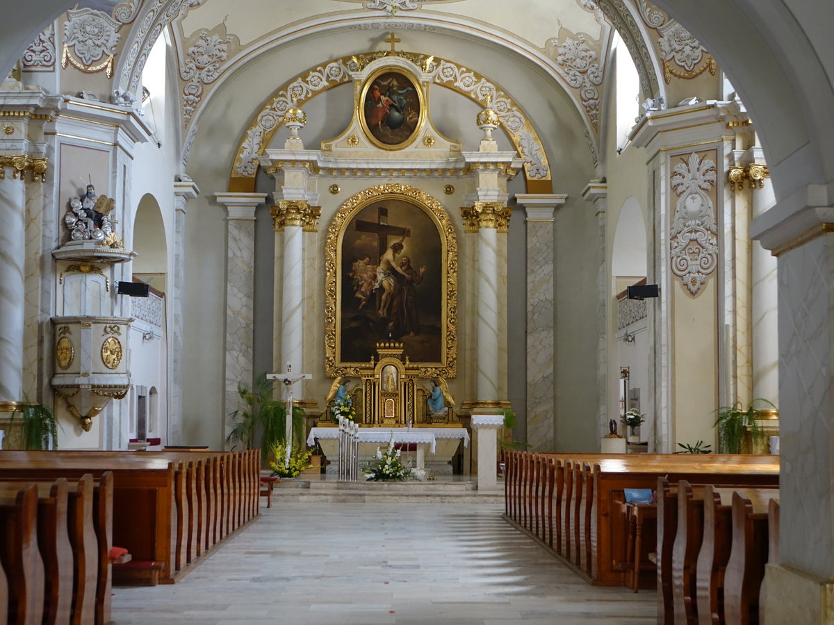 Detva, Hochaltar in der Pfarrkirche des Hl. Franz von Assisi (29.08.2020)