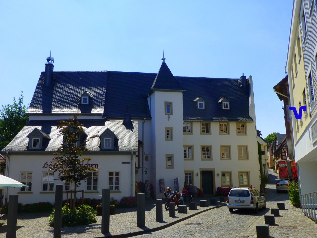 Deutschland, Rheinland-Pfalz, Landkreis Bad Kreuznach, Meisenheim, Rapportierplatz. 02.07.2014
 