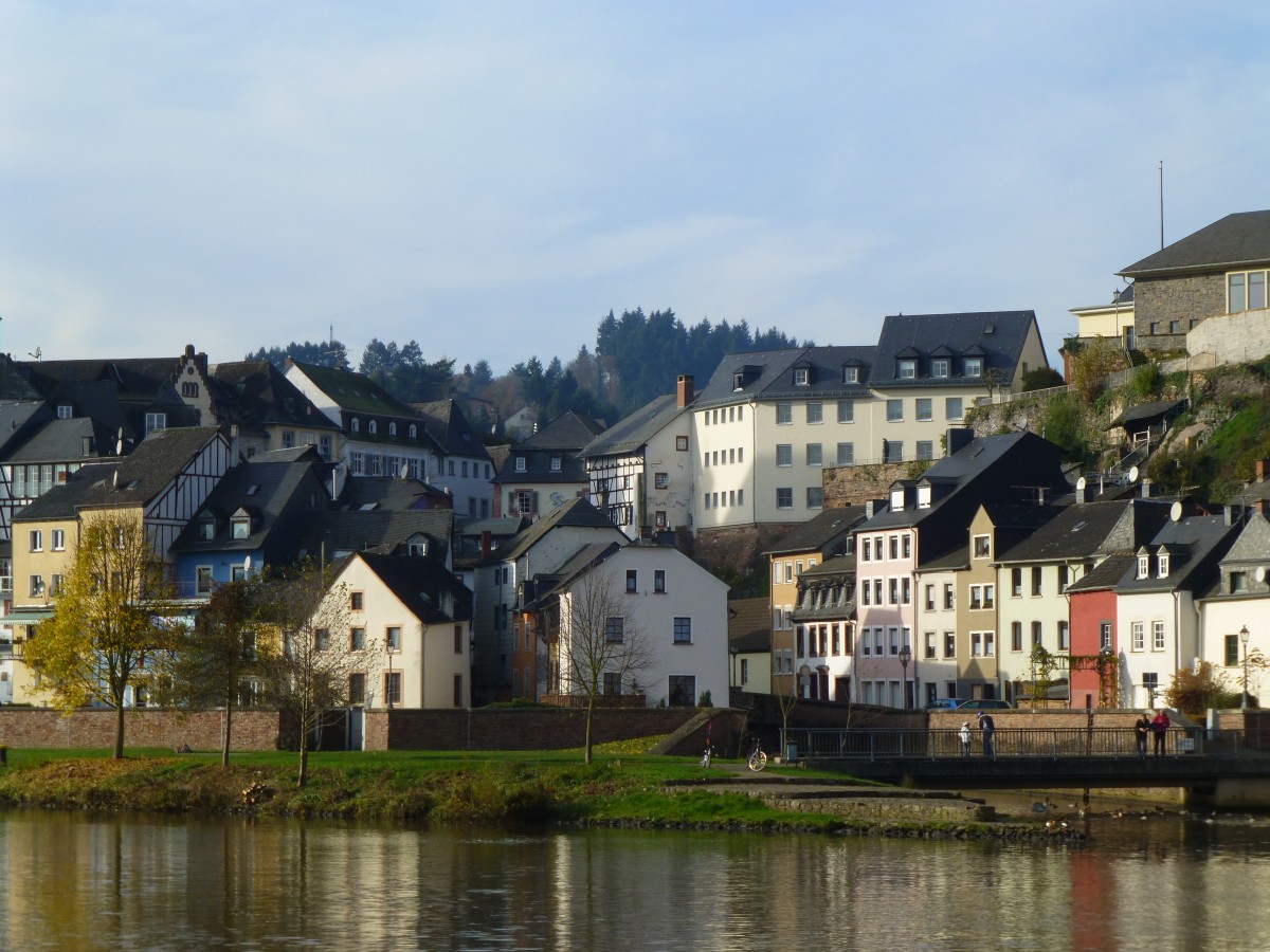 Deutschland, Rheinland-Pfalz, Landkreis Trier-Saarburg, Saarburg, die Saar. 22.11.2014