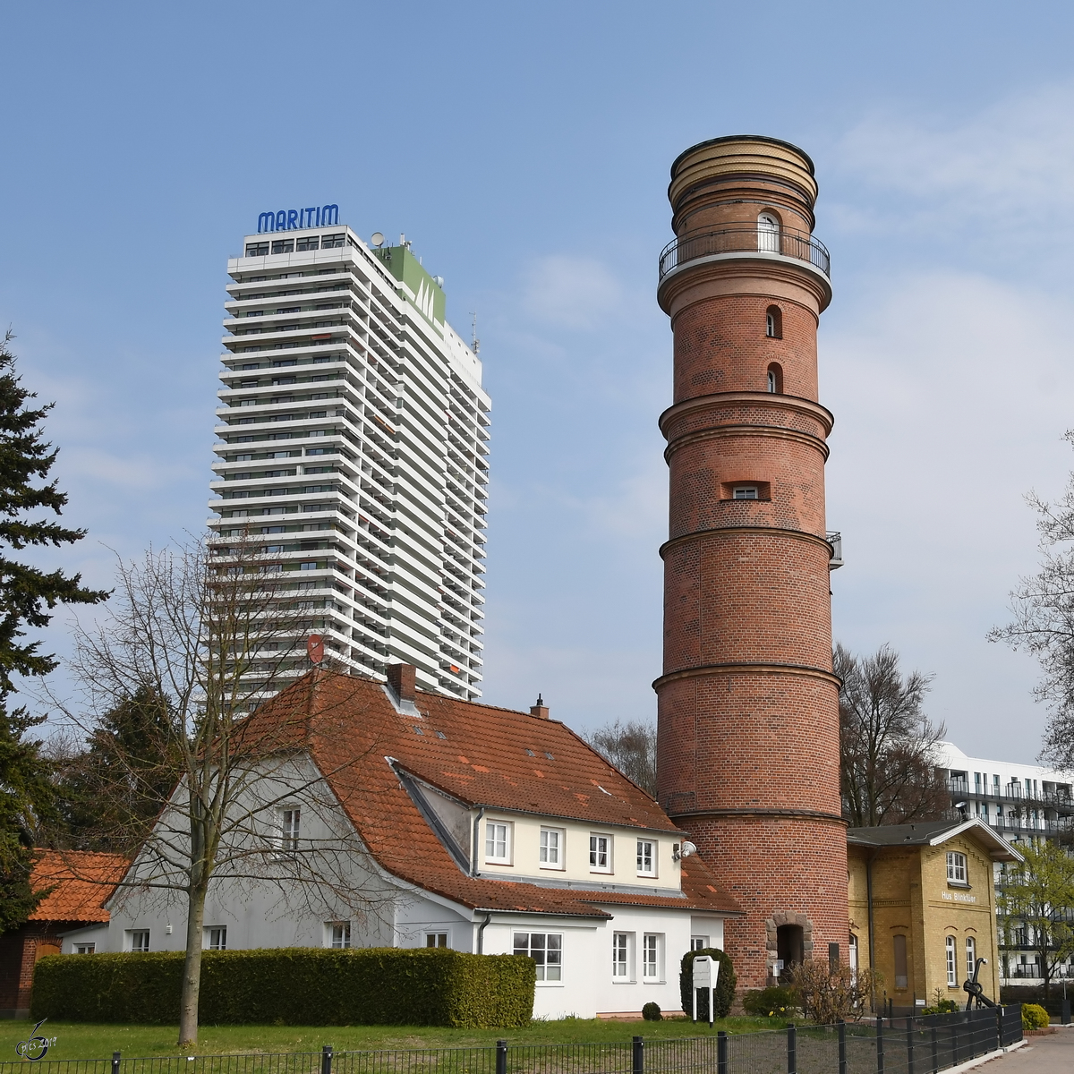 Deutschlands dienstältester Leuchtturm steht in Travemünde und ist heute ein Museum. (April 2019)