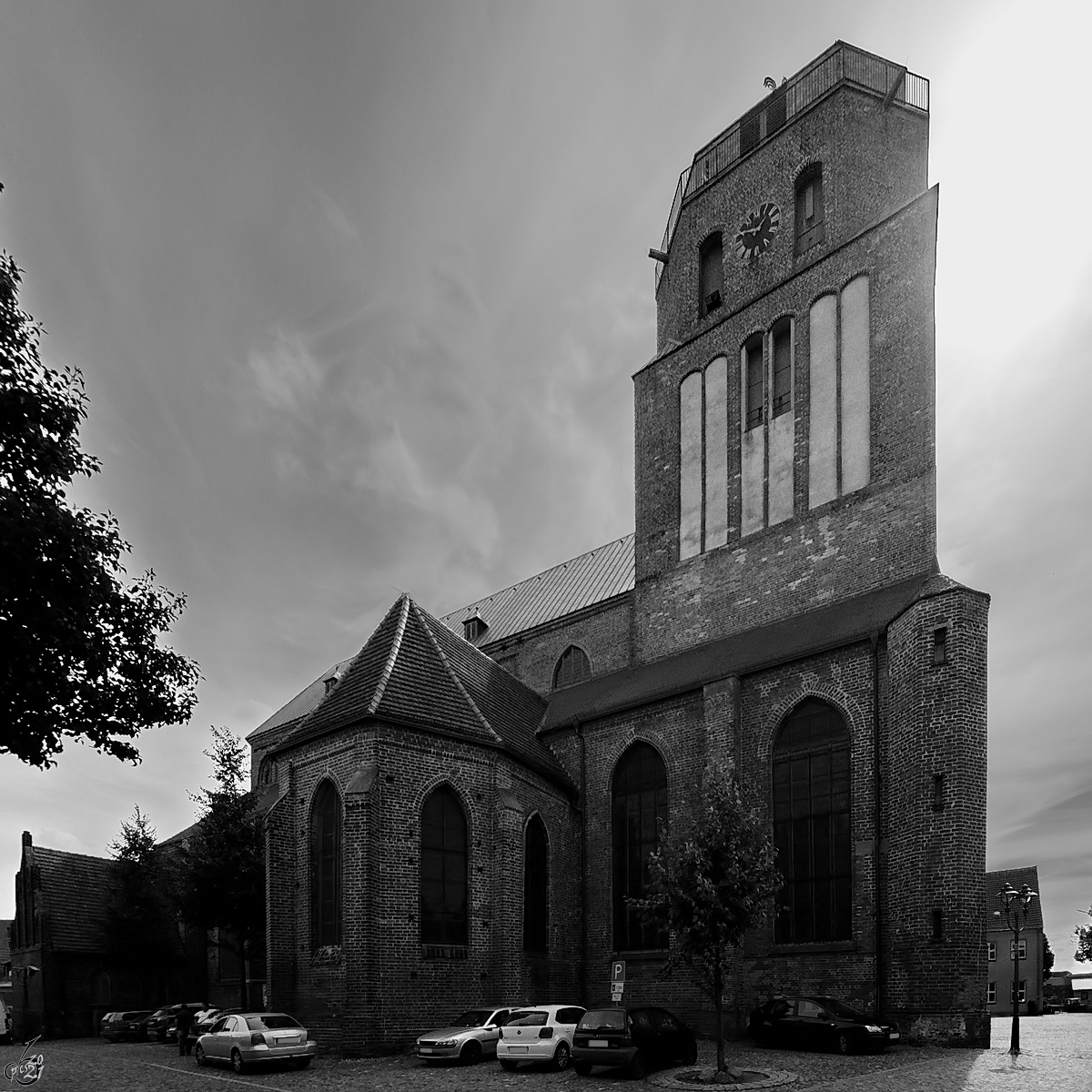 Die von 1280 bis 1350 im gotischen Stil errichtete Petrikirche in Wolgast wurde bis Anfang des 15. Jahrhunderts zu einer dreischiffigen Basilika umgestaltet. (August 2013)