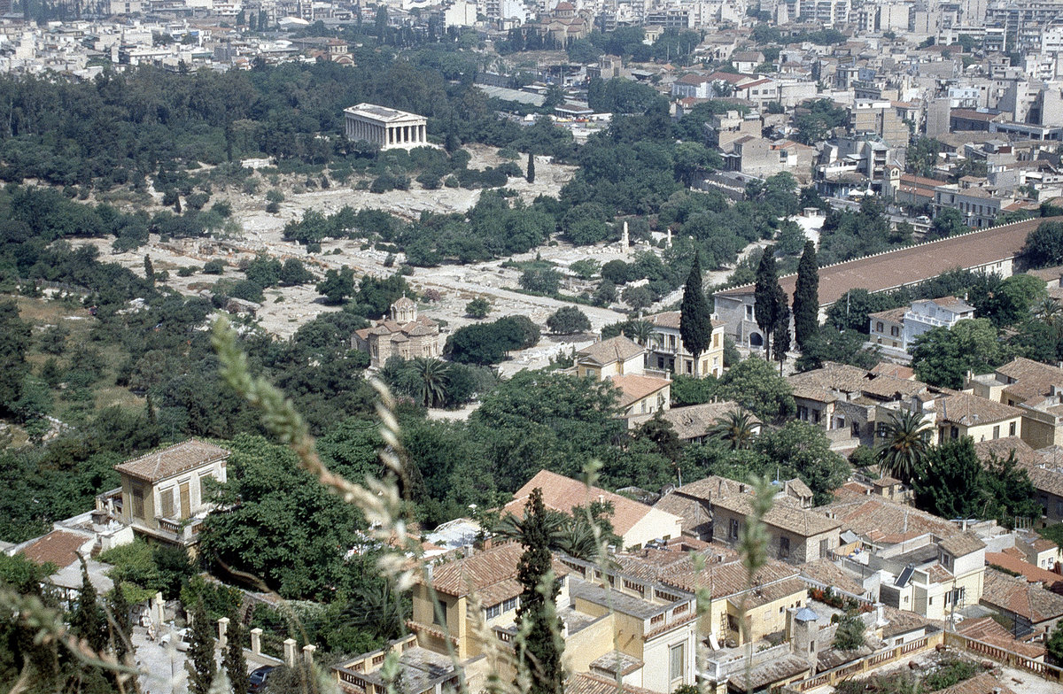Die Agora in Athen war in der griechischen Antike ein Versammlungsplatz