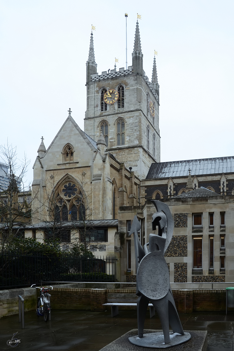 Die anglikanische Kathedrale Southwark im gleichnamigen Stadtteil von London. (Mrz 2013)