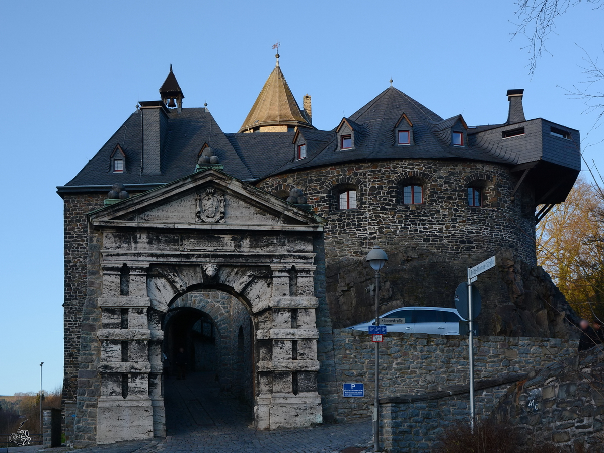 Die Burg Altena ist in den Jahren von 1100 bis 1200 erbaut worden. (Februar 2014)