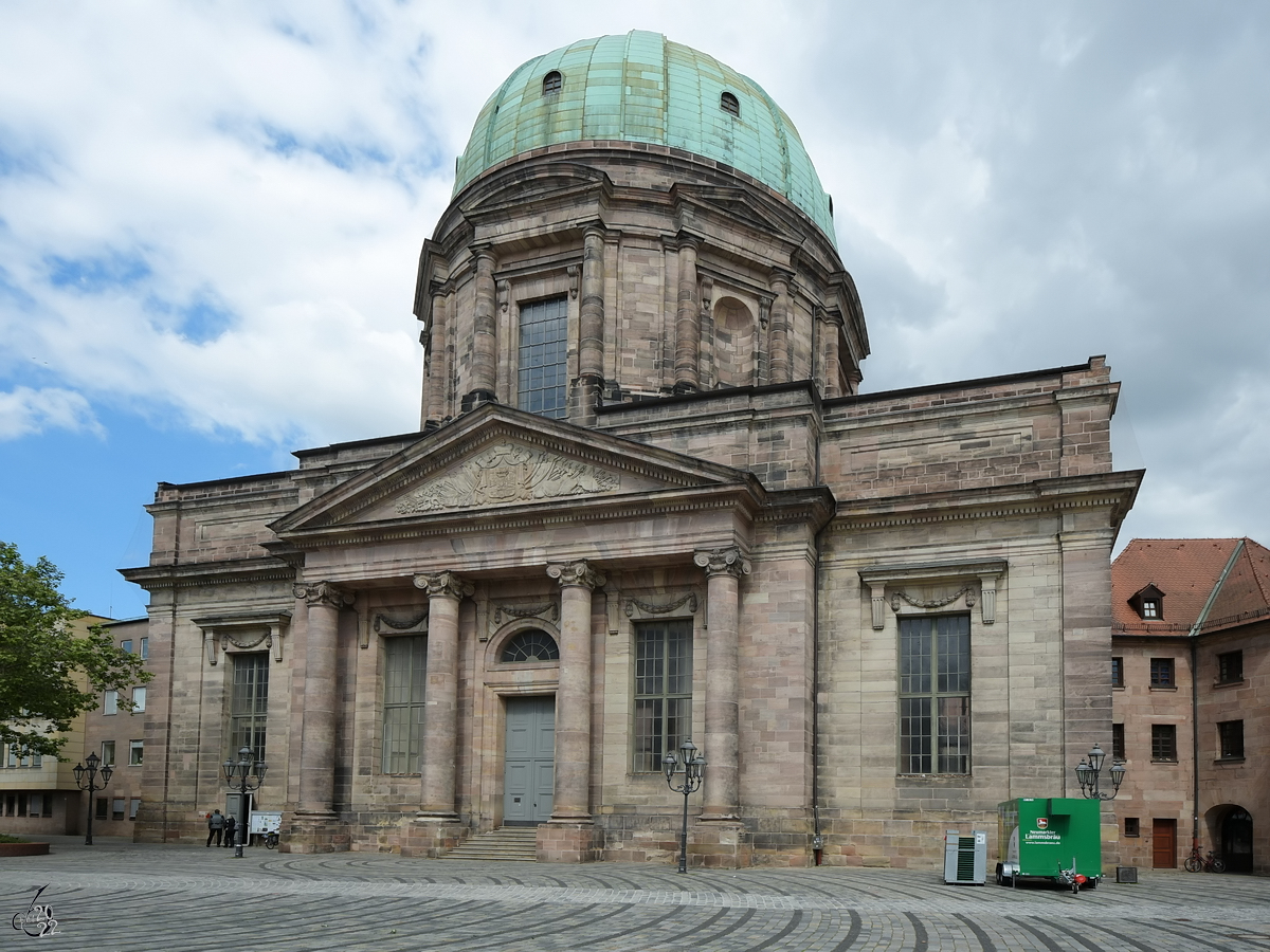 Die Elisabethkirche in Nrnberg wurde mit vielen Unterbrechungen in den Jahren 1785 bis 1903 erbaut. (Mai 2017)