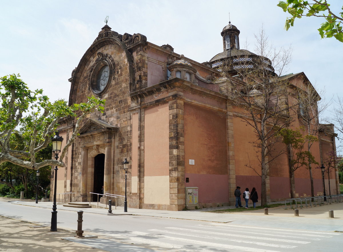 Die Esglsia de la Ciutadella (erbaut von 1717 bis 1729) im Zitadellenpark in Barcelona, 19.04.2019.
