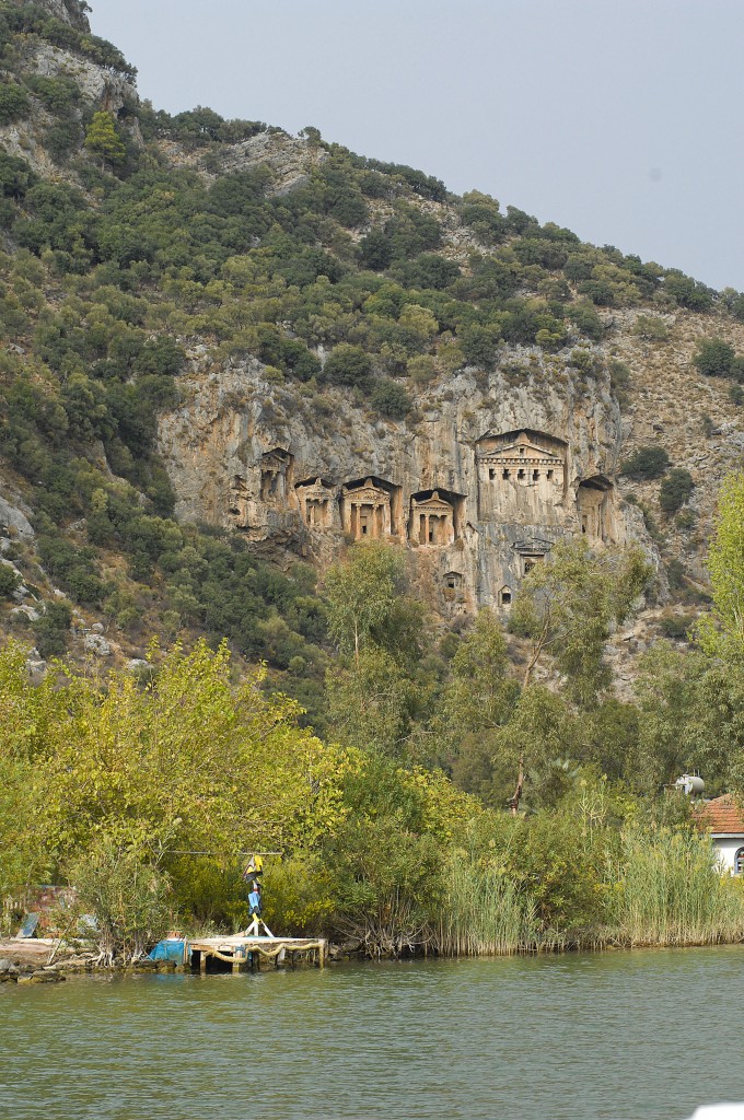 Die Felsengrber in Kanus bei Dalyan. Aufnahme: Oktober 2010.