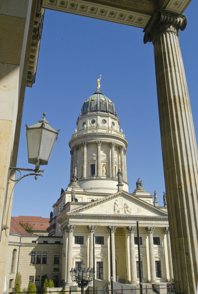 Die Franzsische Kirche in Berlin. Aufnahme: April 2007.