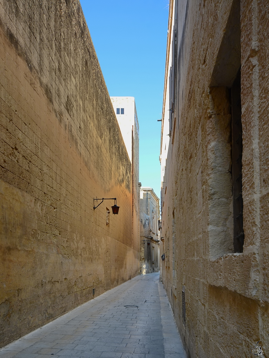 Die Gassen in Mdina sind teilweise ungewohnt eng. (Oktober 2017)