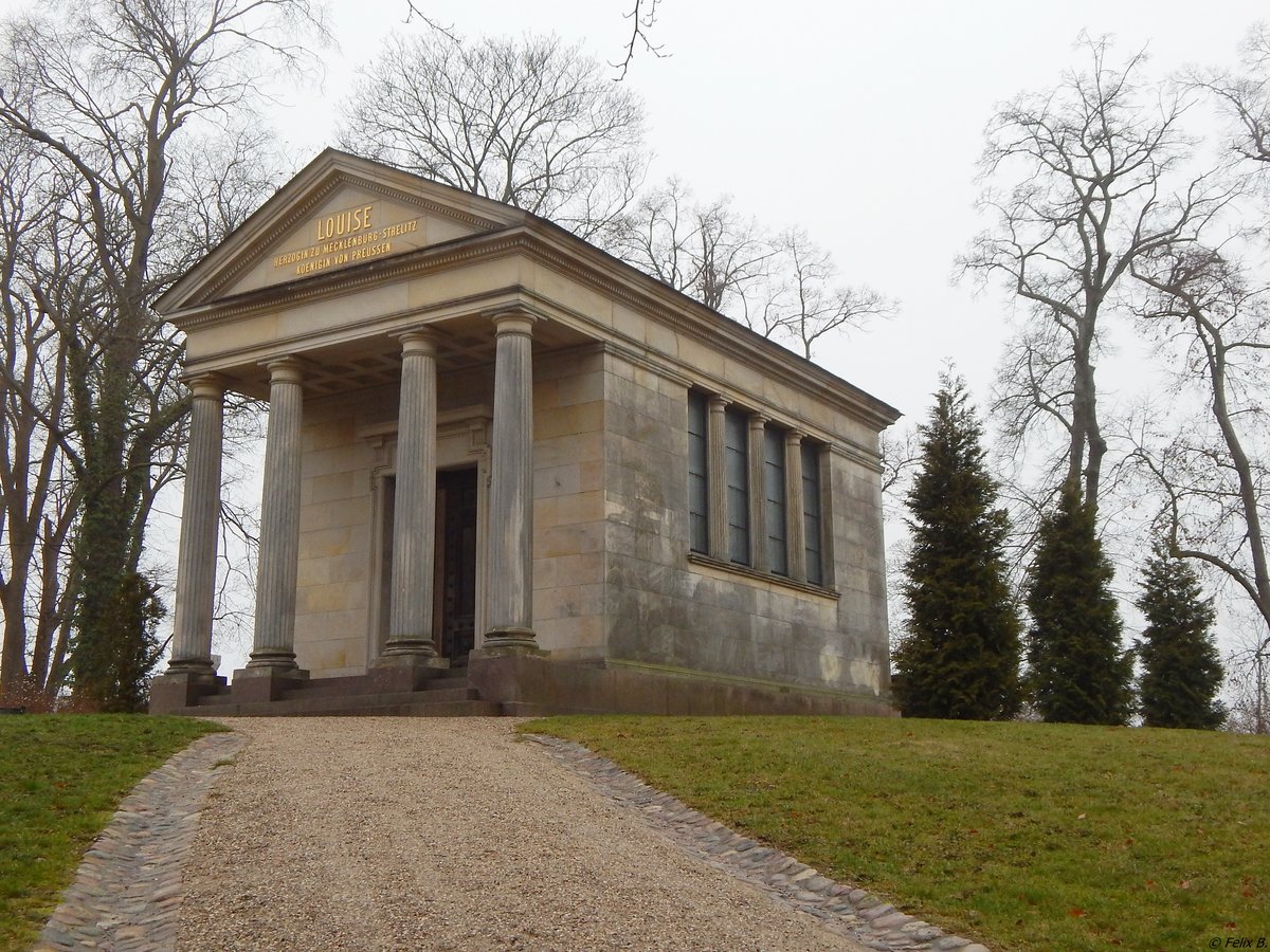 Die Gedchtnishalle der Herzogin Louise zu Mecklenburg-Strelitz Knigin von Preuen im Schlosspark Neustrelitz am 18.12.2018