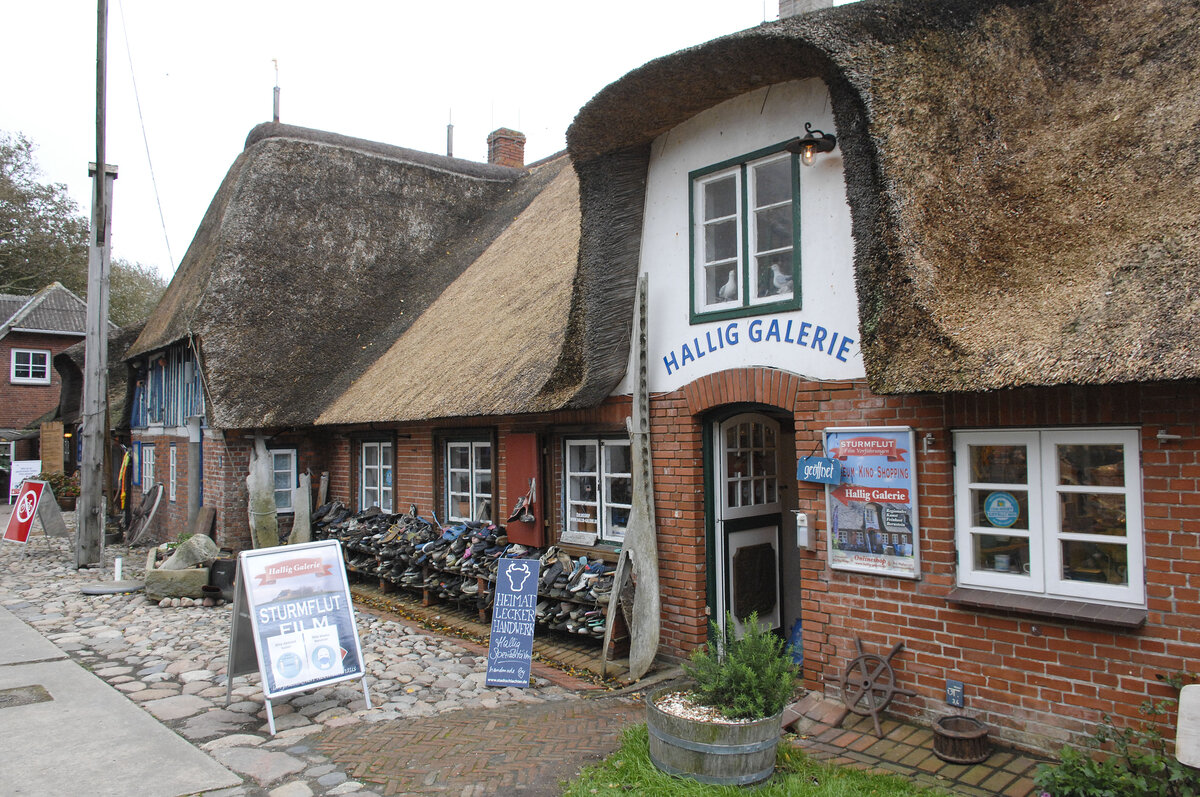 Die Hallig Galerie auf Hooge im nordfriesischen Wattenmeer. Aufnahme: 4. Oktober 2021.