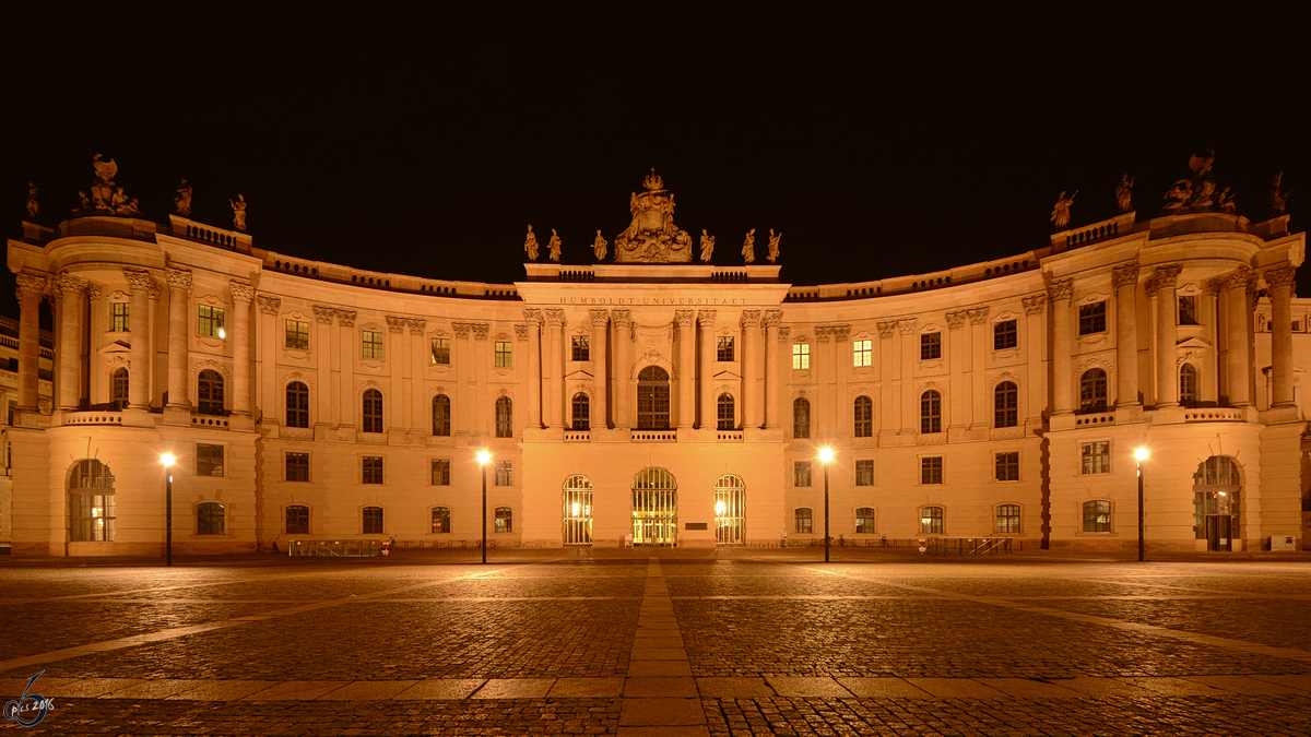 Die Juristische Fakultt der Humboldt-Universitt in Berlin-Mitte. (November 2014)