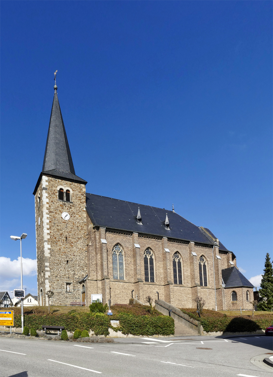 Die katholische St. Dionysius-Kirche in Grafschaft-Ringen - 14.03.2018