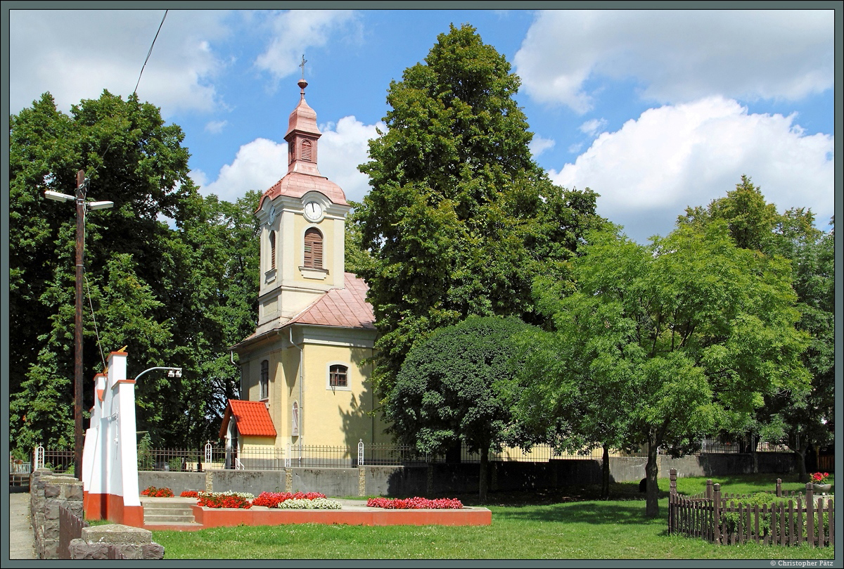 Die Kirche von Rtka/Ratkau, einem Dorf bei Szerencs. (18.08.2014)