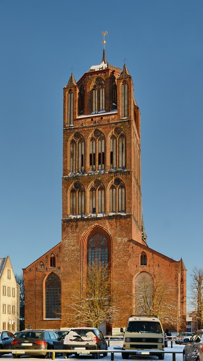 Die Kirche St. Jakobi in Stralsund wurde im Jahr 1303 erstmals erwhnt. (Dezember 2014)