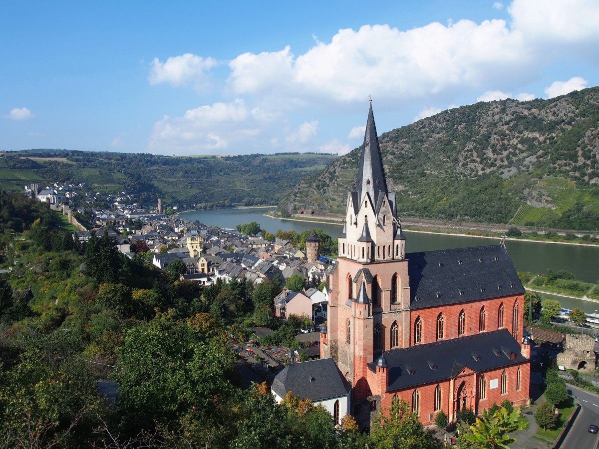 Die Liebfrauenkirche in Oberwesel, erbaut unter dem Trierer Erzbschof Balduin von Luxemburg zwischen 1308 und 1351. (3. Oktober 2014)