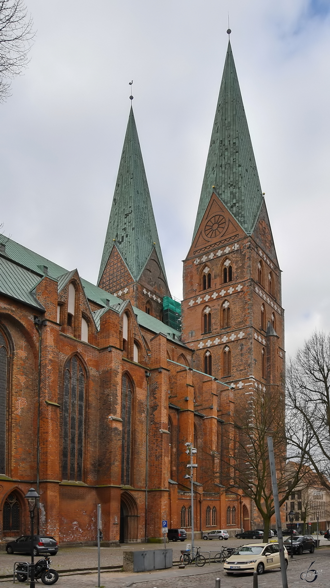 Die Lübecker Marienkirche wurde von 1277 bis 1351 erbaut. (April 2019)