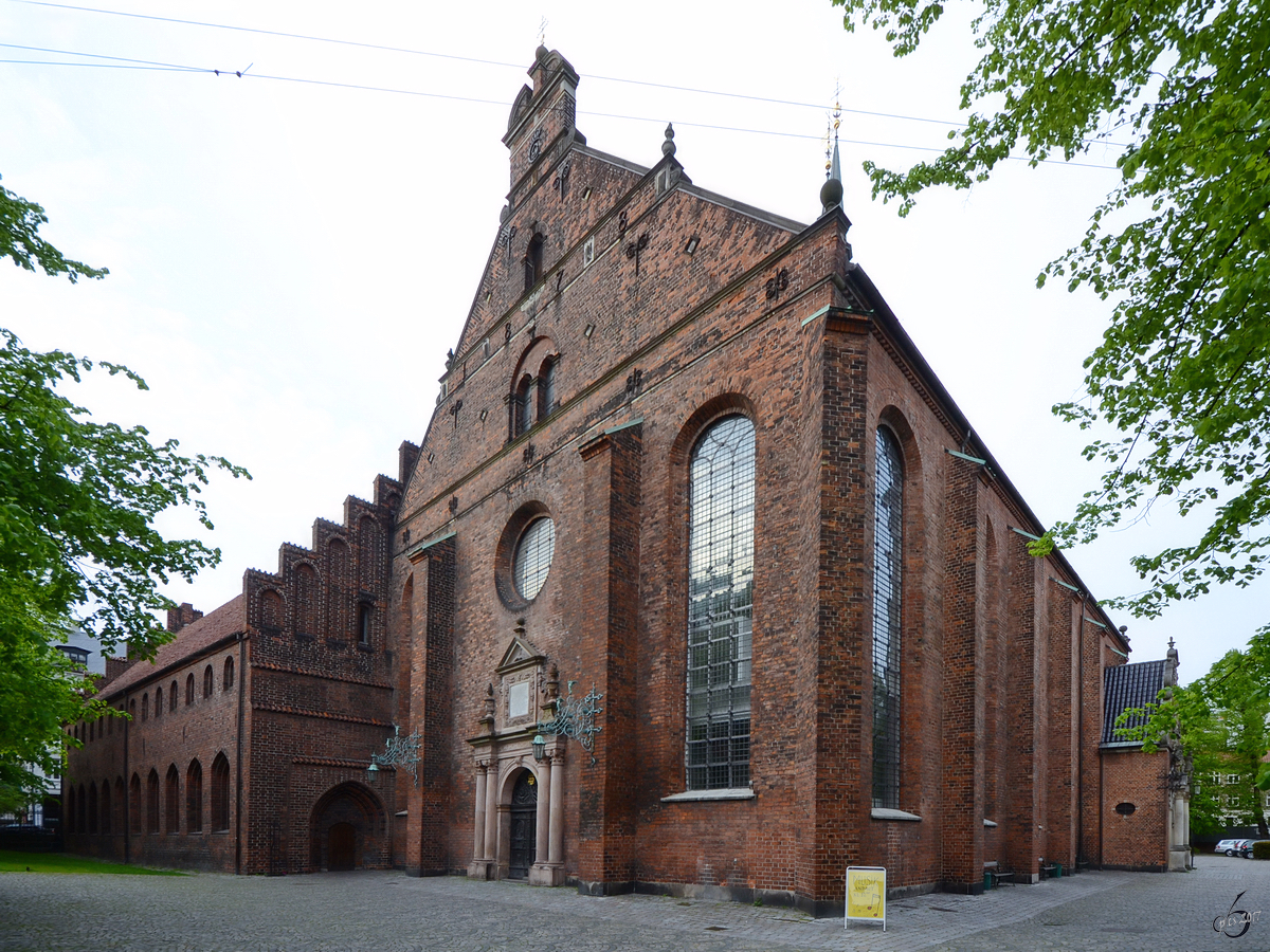 Die lutherische Heiliggeistkirche steht im Zentrum von  Kopenhagen. (Mai 2012)