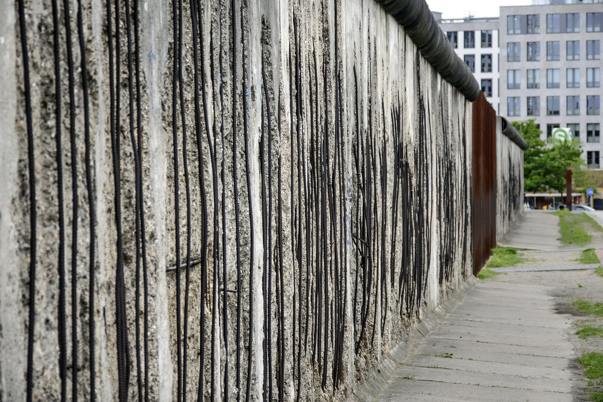 Die Mauer an der Bernauer Straße im Berliner Ortsteil Gesundbrunnen. Aufnahme: 8. Juni 2019.