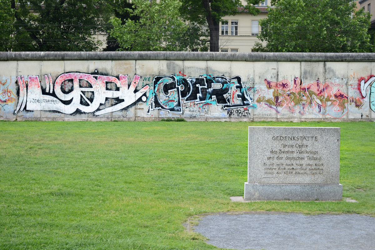 Die Mauer an der Bernauer Strae im Berliner Ortsteil Gesundbrunnen. Aufnahme: 8. Juni 2019.
