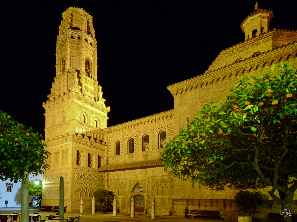 Die Mudjar-Kirche befindet sich im 1929 anlsslich der Weltausstellung von Barcelona errichteten Freilichtmuseum Poble Espanyol (Spanisches Dorf). (Februar 2013)