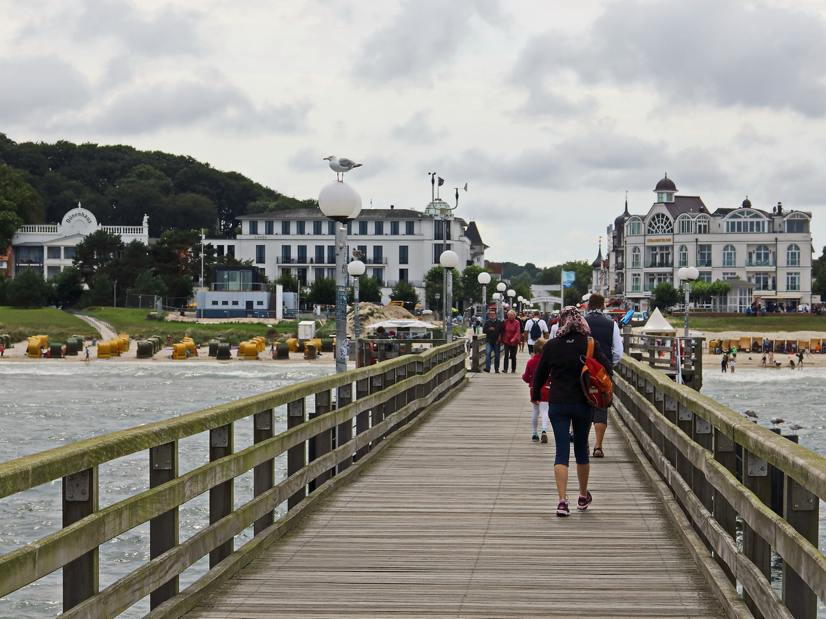 Die Seebrcke in Binz auf der Insel Rgen am 22. Juli 2017.