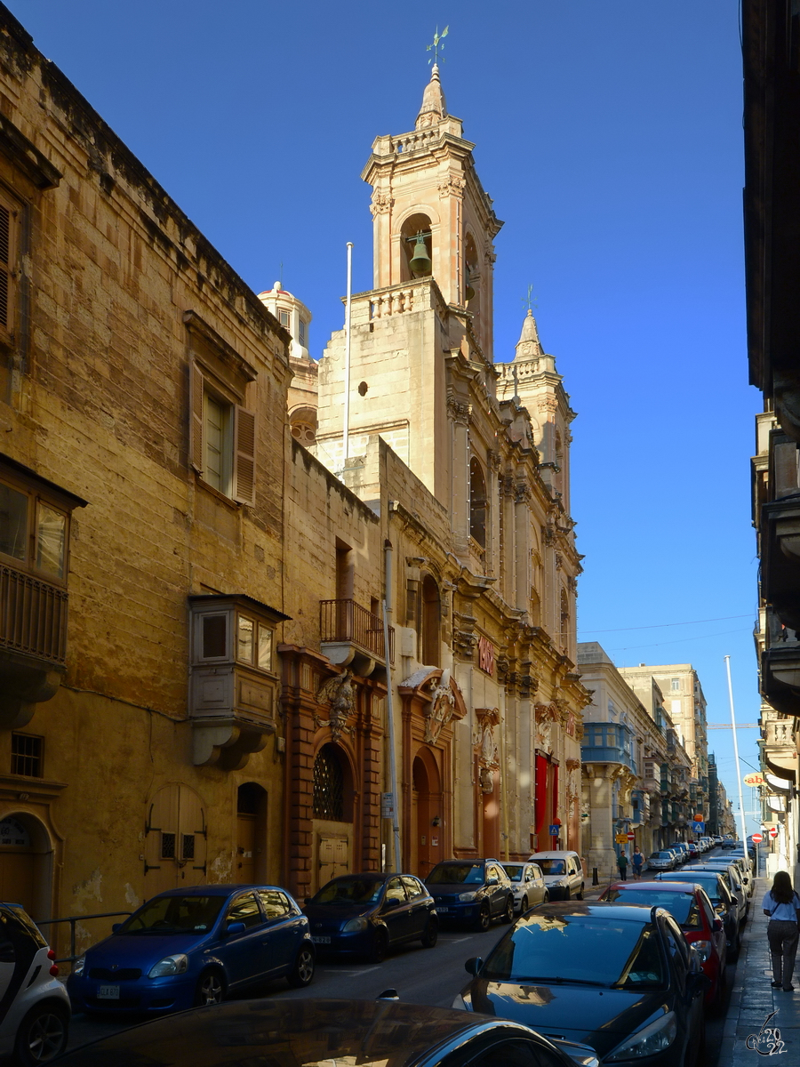 Die St. Augustinus Kirche (il-Knisja ta' Santu Wistin) in Valletta wurde 1765 erbaut. (Oktober 2017)