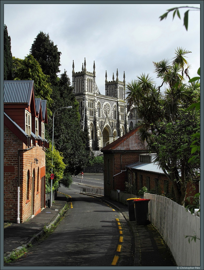 Die Stadt Dunedin wurde 1848 von schottischen Siedlern gegrndet. Hier ist die 1878 errichtete St Joseph's Cathedral zu sehen. (27.10.2016)