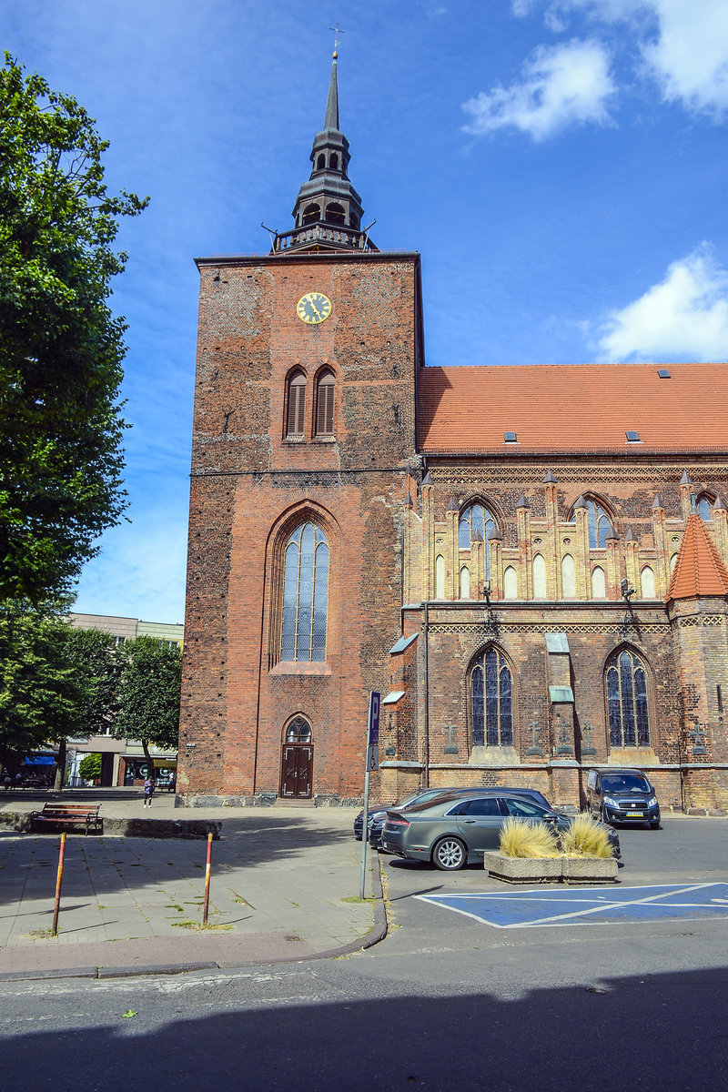 Die Stadtpfarrkirche St. Marien in Słupsk (Stolp) in Hinterpommern. Aufnahme: 20. August 2020.