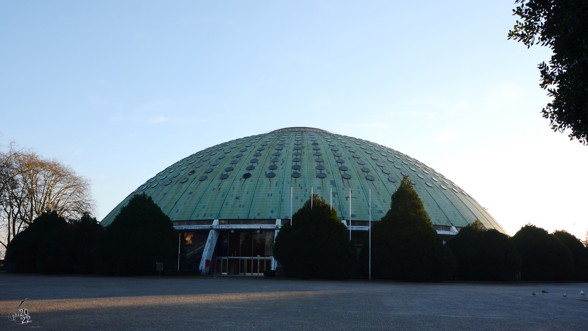 Die Super Bock Arena (Pavilho Rosa Motaim) wurde 1954 erffnet. (Januar 2017)