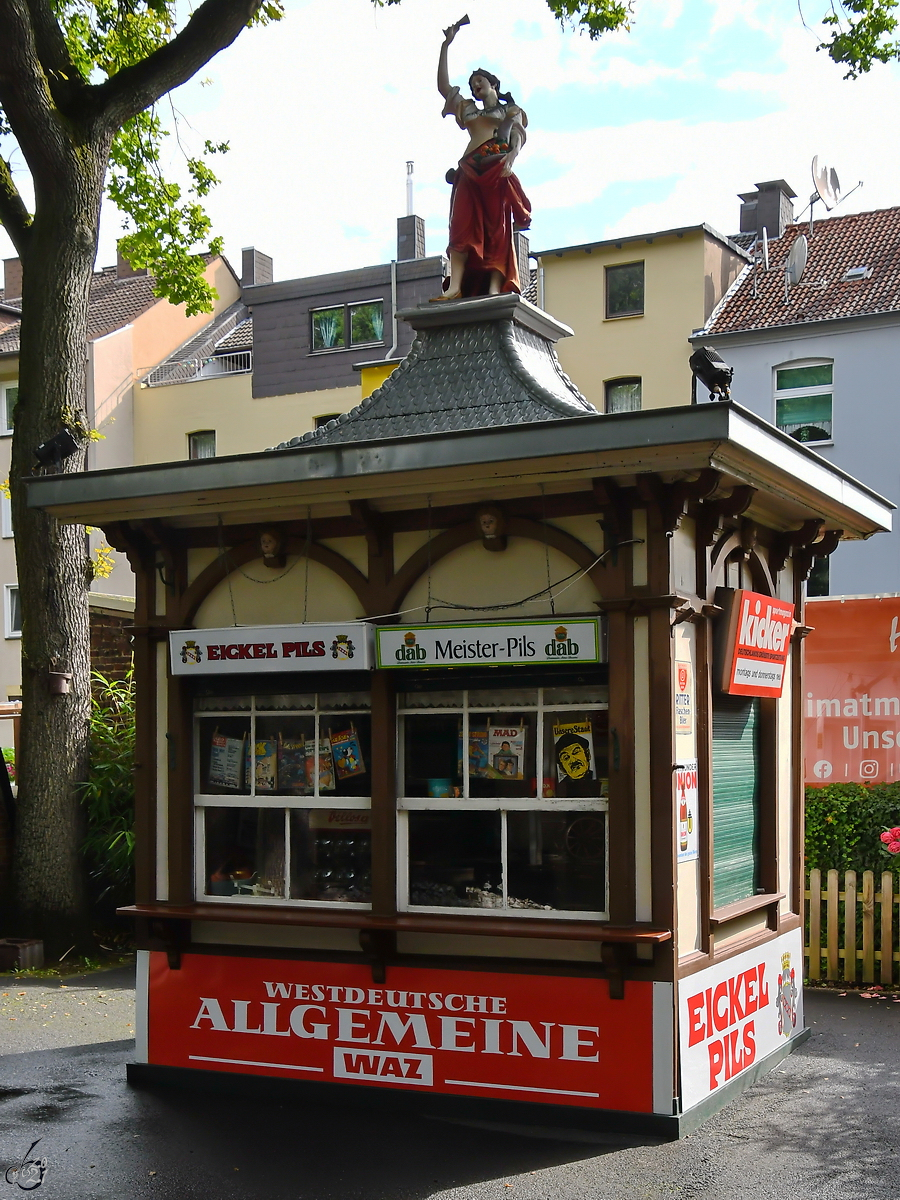 Die um 1900 gebaute  Fortuna-Bude  ist eine der ltesten Trinkhallen (wenn nicht sogar die lteste) im Ruhrgebiet und befindet sich auf dem Hof des Heimatmuseums Unser Fritz in Wanne-Eickel. (August 2021)