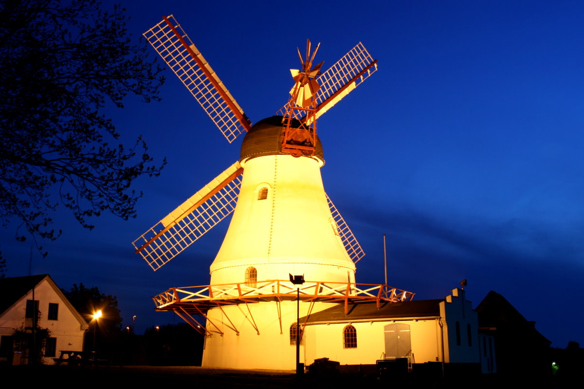 Die Vejle Vindmlle im Abendlicht; 04.05.2015