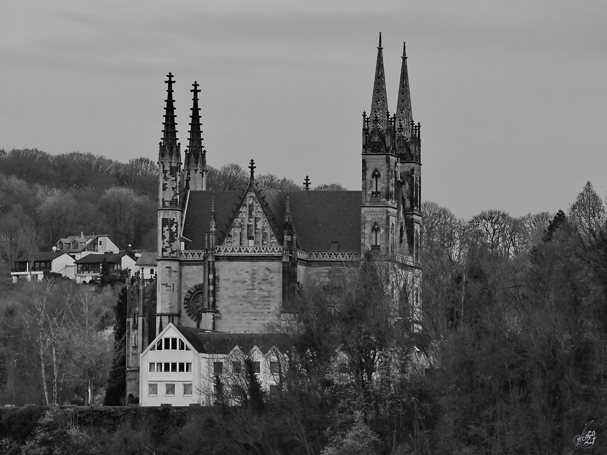 Die Wallfahrtskirche St. Apollinaris in Remagen, so gesehen Anfang April 2021.