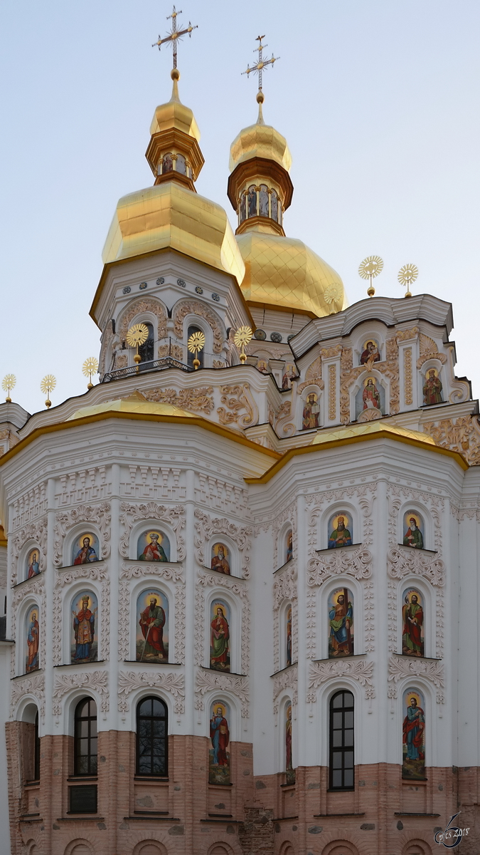 Die wiedererbaute Uspenski-Kathedrale auf dem Hhlenklostergelnde in Kiev. (April 2016)
