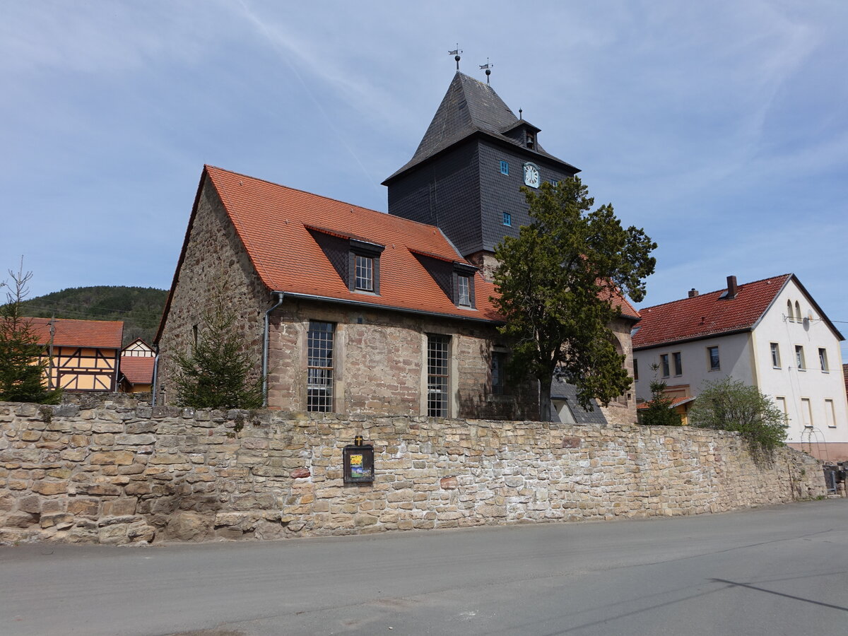 Dienstädt, evangelische St. Sebastian Kirche, erbaut im 13. Jahrhundert (22.04.2023)