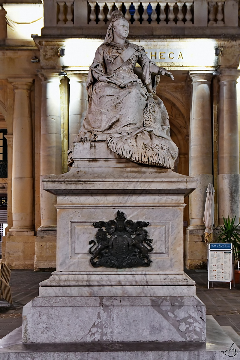 Diese Statue von Knigin Victoria wurde 1891 erbaut. (Valletta, Oktober 2017)