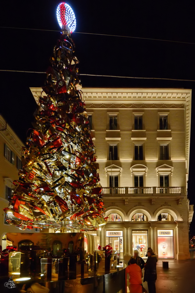 Dieser Weihnachtsbaum wurde im Dezember 2015 in Rom aufgestellt.