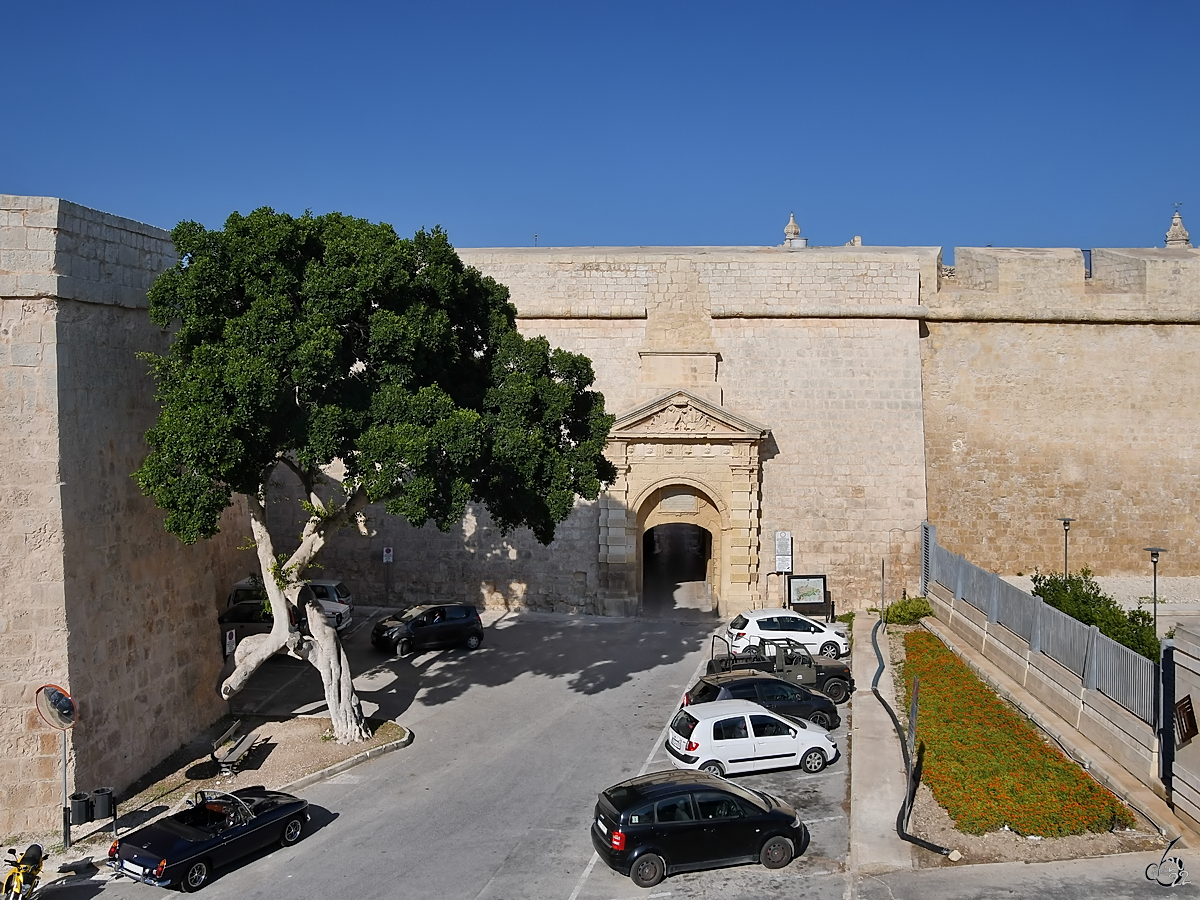 Dieses Tor fhrt zur Stadt Mdina. (Oktober 2017)