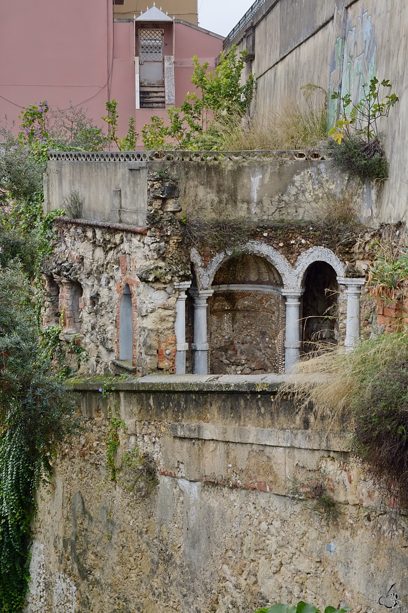 Dieses verlassene Kleinod kann ich im Nachhinein schlecht zuordnen. (Lissabon, Dezember 2016)