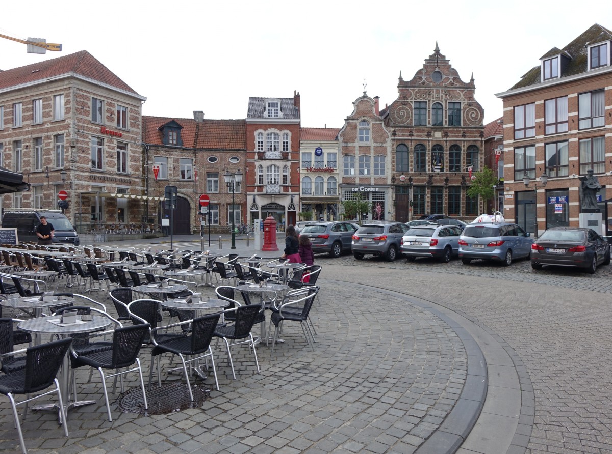 Diest, Brgerhuser am Grote Markt (26.04.2015)