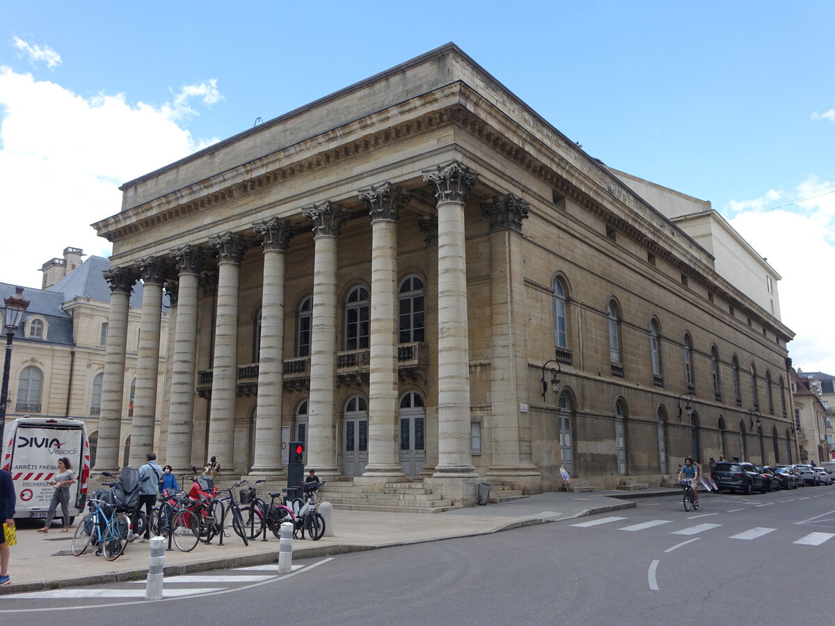 Dijon, Theatre Municipal in der Rue Rameau (01.07.2022)