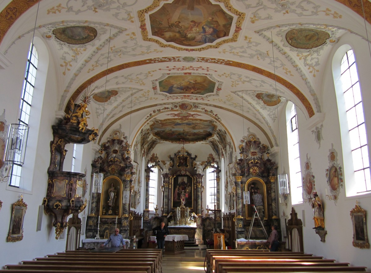 Dinkelscherben, barocke Altre und Kanzel von 1770 der St. Anna Kirche (23.04.2014)