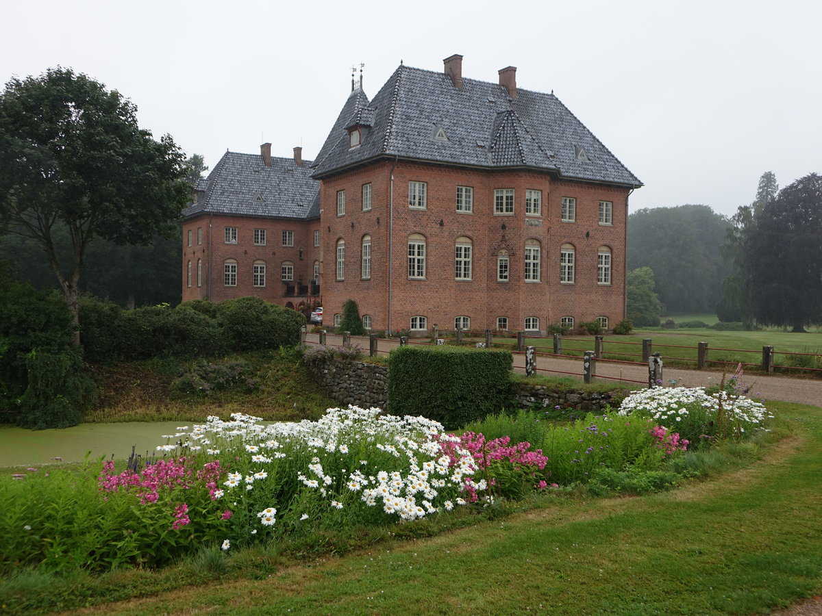 Djerns, Schloss Holstenhuus, erbaut von 1710 bis 1723 (22.07.2019) 