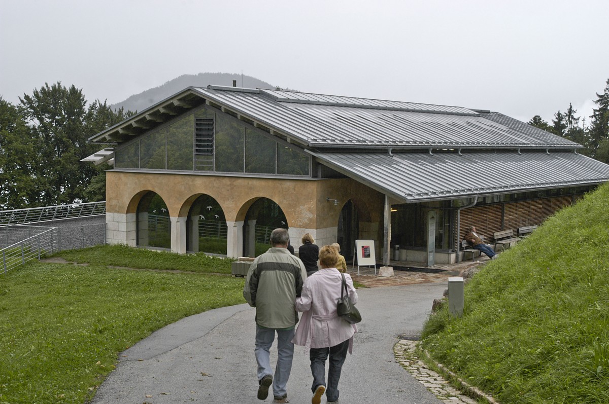 Dokumentationszentrum Obersalzberg in Berchtesgadener Land. Aufnahme: Juli 2008.