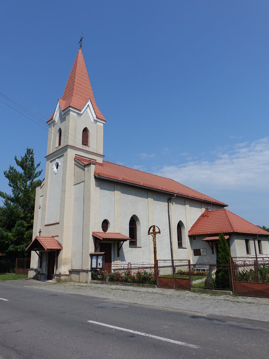 Dolna Strehova, rmisch-katholische Kirche im klassizistischen Stil, erbaut im 18. Jahrhundert (27.08.2019)