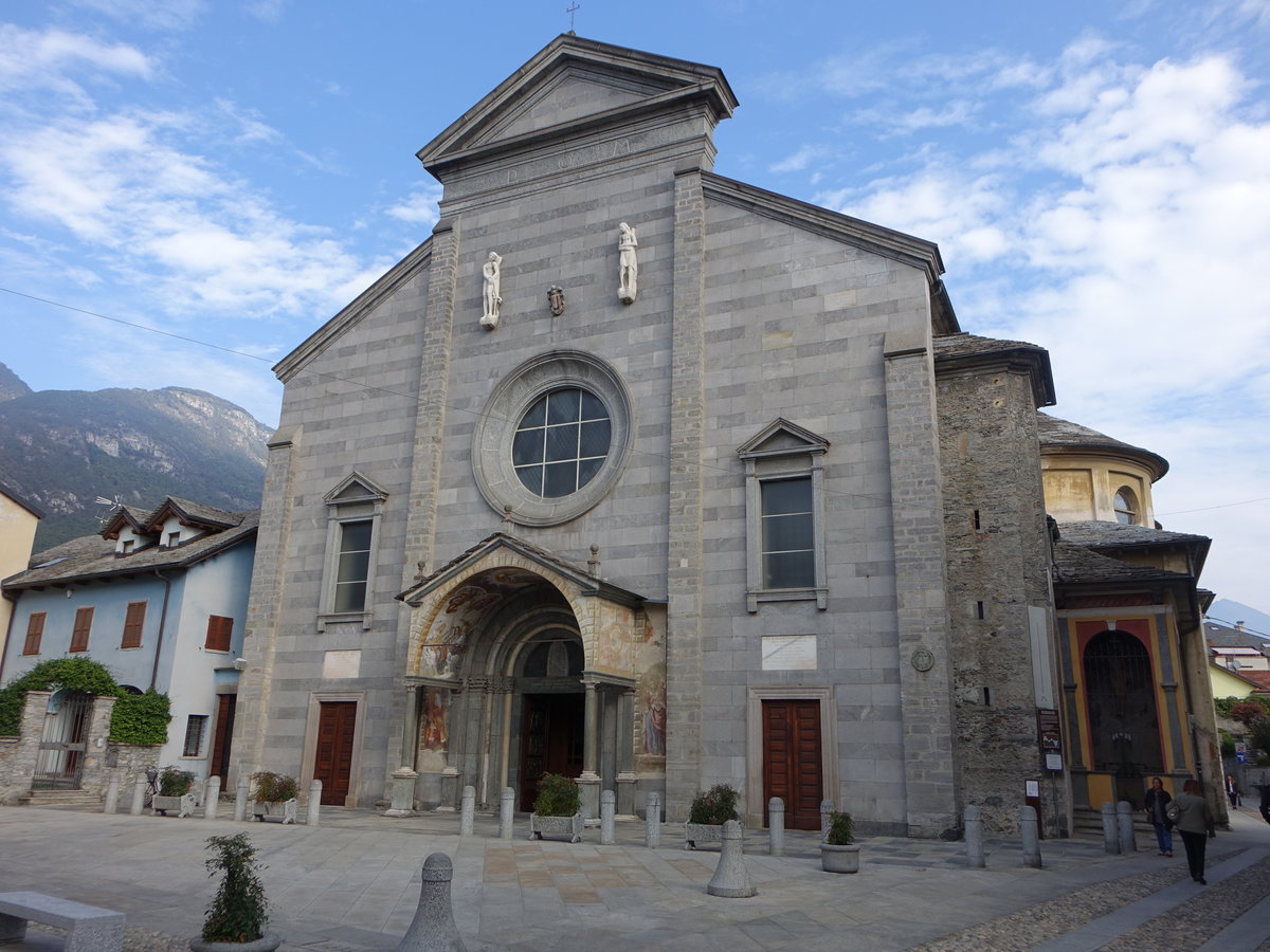 Domodossola, Kollegiatskirche St. Gervasio, erbaut bis 1797 durch Matteo Zucchi (06.10.2019)